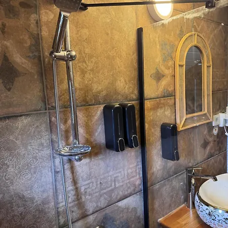 ファームステイ Keyfe Kadir Garden Butik Orhangazi